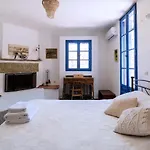Traditional On Kea * Milopótamos
