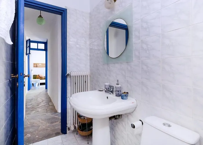 Villa Traditional On Kea *