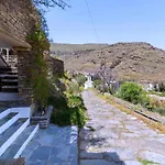 Traditional On Kea Vila *
