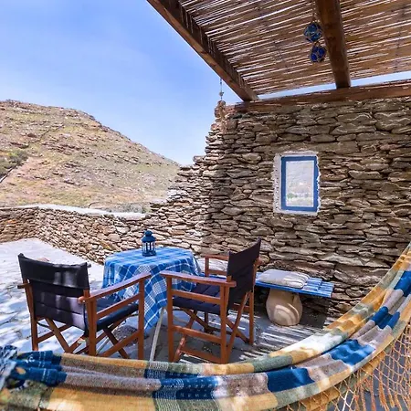 Traditional On Kea * Milopótamos