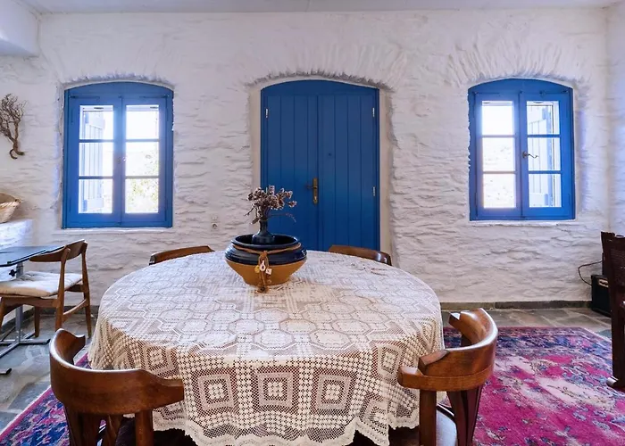 Traditional On Kea Villa Milopótamos